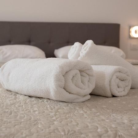 Apartments And Rooms Luan Ρόβινι Εξωτερικό φωτογραφία