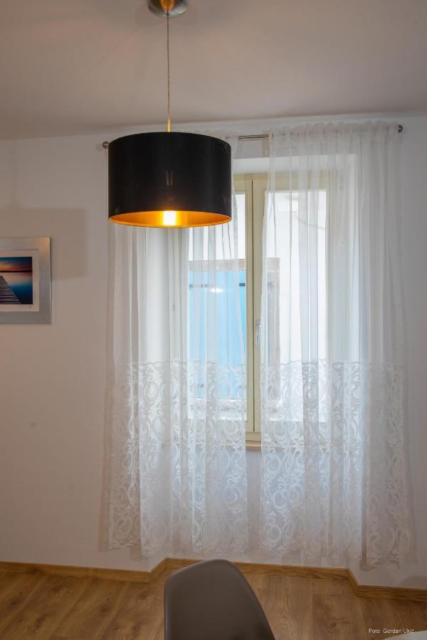 Apartments And Rooms Luan Ρόβινι Εξωτερικό φωτογραφία