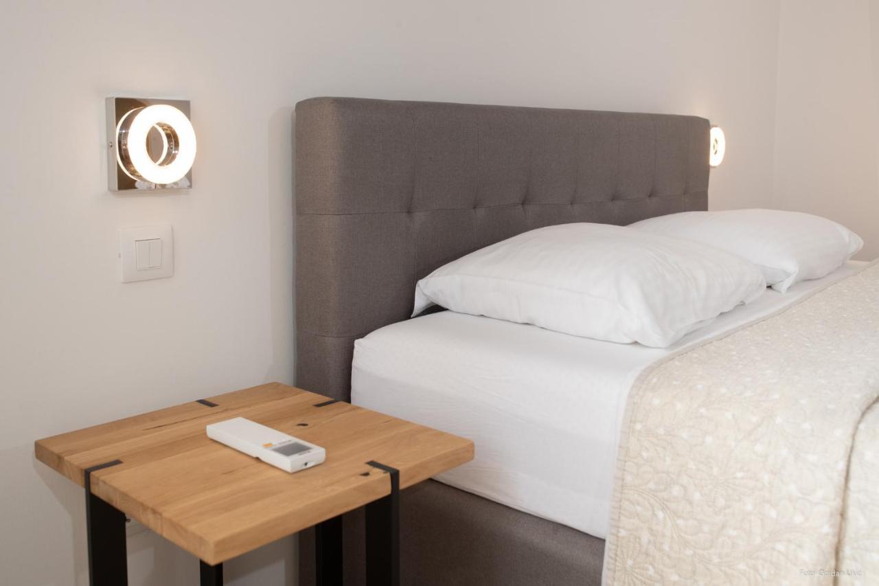 Apartments And Rooms Luan Ρόβινι Εξωτερικό φωτογραφία